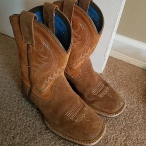Ariat little boys boots